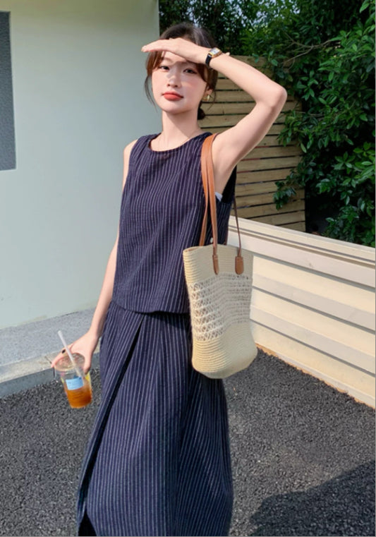 條紋無袖套裝