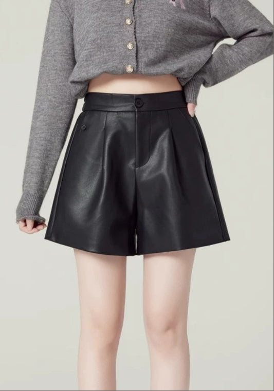 PU皮短褲