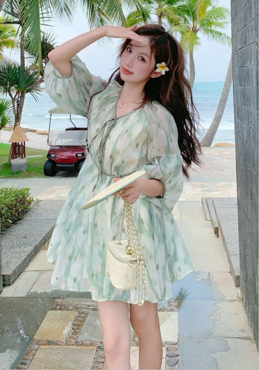 天絲淡綠連衣裙