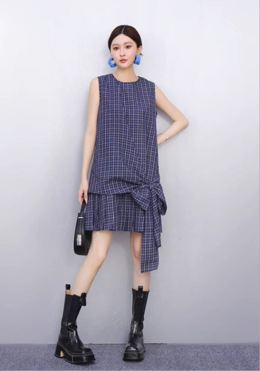 格仔背心裙