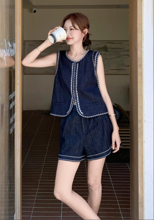 刺繡牛仔兩件套