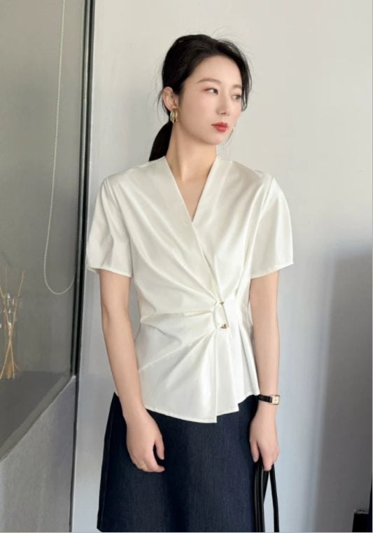 V領收腰襯衫
