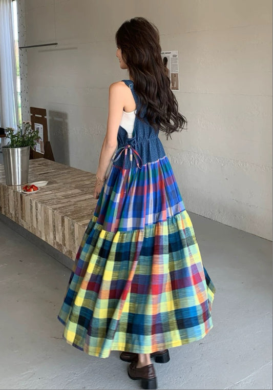 彩色格子背帶裙