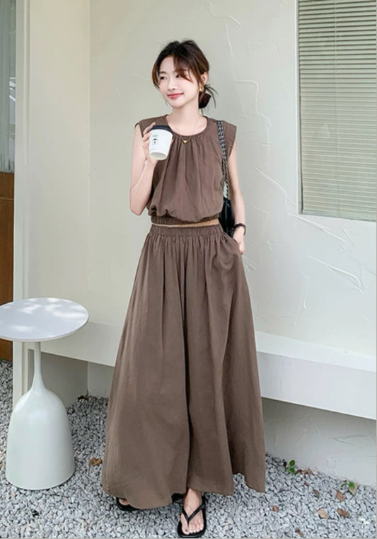 咖色無袖套裝
