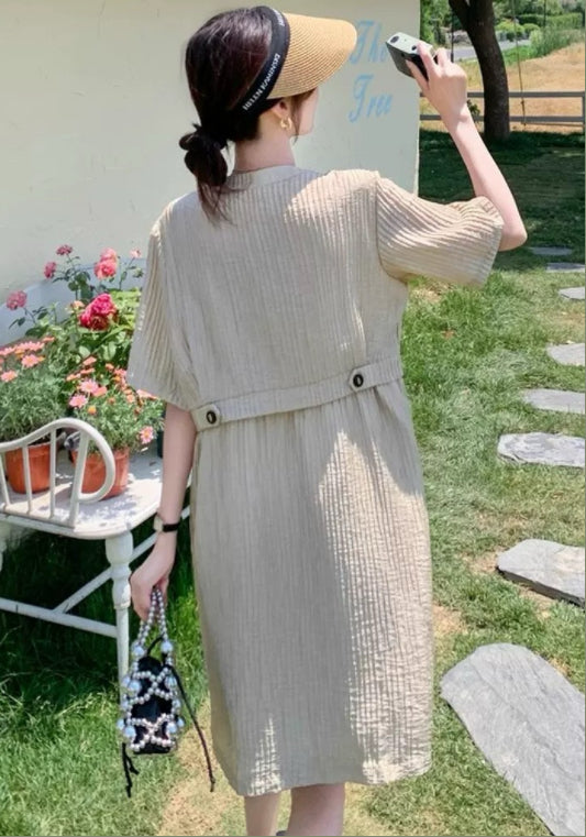 卡其條紋連衣裙