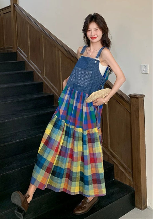 彩色格子背帶裙
