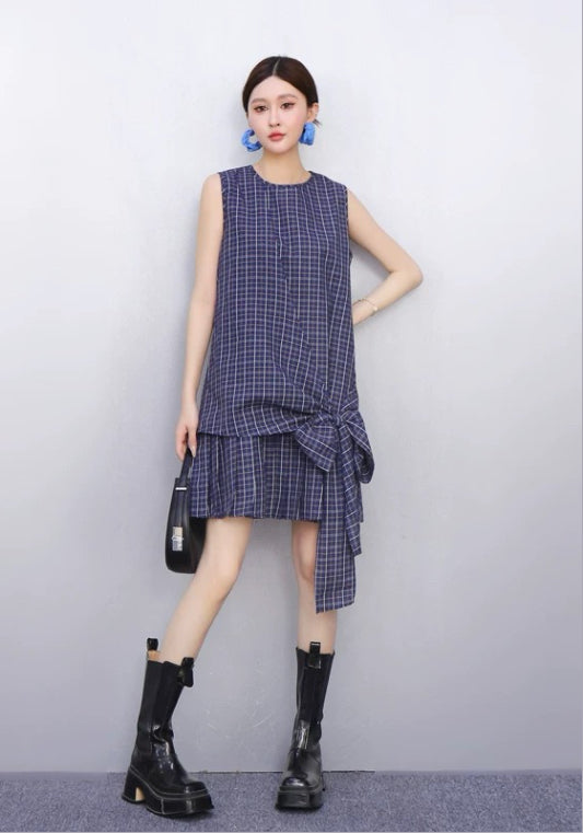 格仔背心裙